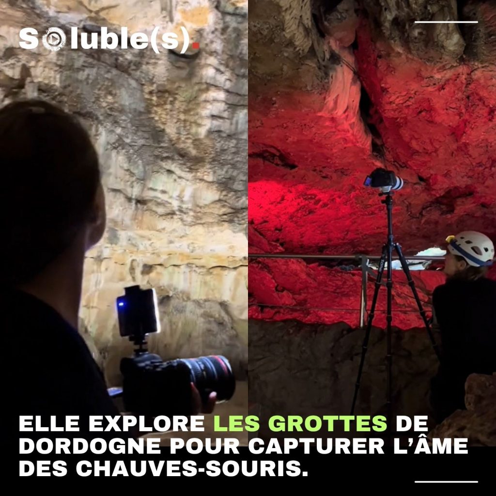 Deux photos verticales qui montrent Manon Béréhouc en train de réaliser des prises de vue dans une grotte. Texte : ELLE EXPLORE LES GROTTES DE DORDOGNE POUR CAPTURER L’ÂME DES CHAUVES-SOURIS.