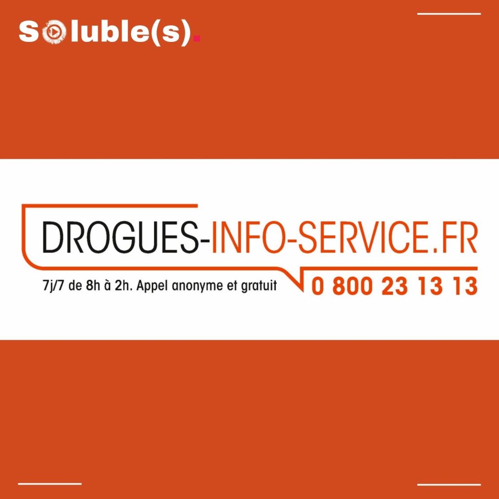 Visuel clair et informatif avec le logo officiel Drogues Info Service. On lit l’adresse du site « drogues-info-service.fr » et le numéro d’appel national « 0 800 23 13 13 », accessible gratuitement et anonymement tous les jours de 8h à 2h. Fond orange, texte en noir et orange ; image utilisée pour communiquer sur les dispositifs d’aide et d’écoute en matière d’addiction en France.ALT : Visuel mettant en avant le service téléphonique et le site Drogues Info Service. Logo officiel en noir et orange, mention « 7j/7 de 8h à 2h. Appel anonyme et gratuit », numéro national 0 800 23 13 13 en grand, sur fond orange vif. Image informative dédiée à l’aide et l’accompagnement contre les addictions, facilement repérable pour toute personne cherchant du soutien.
